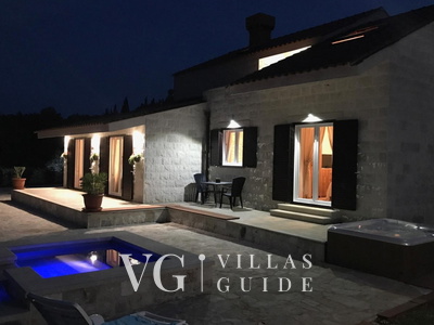 Villa Olive Garden and property exterior