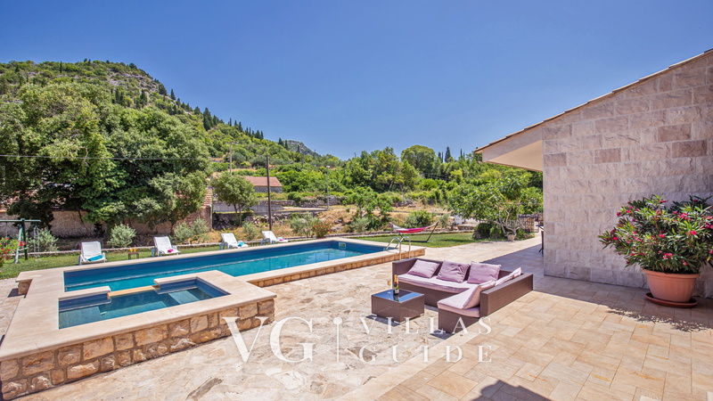 Villa Olive Bazen
