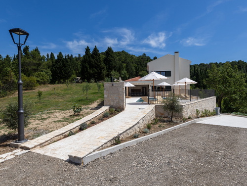 Villa Mikić