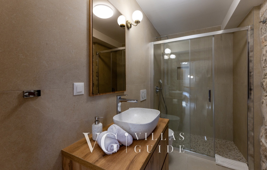 Villa Mikić Bathroom