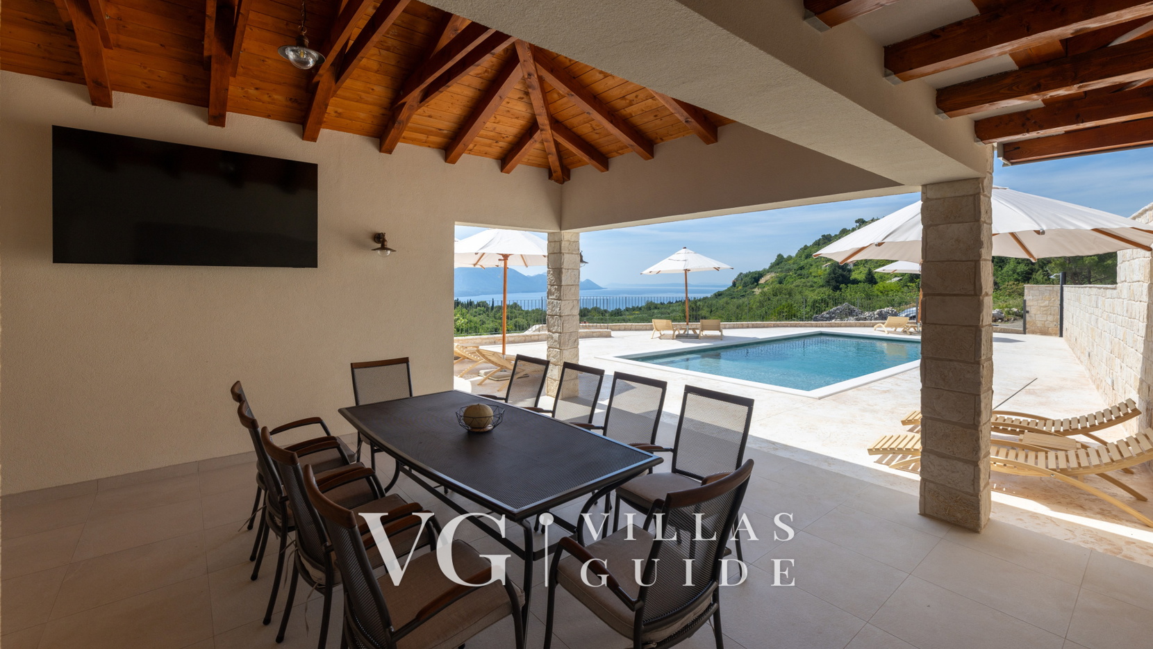 Villa Mikić Additional content