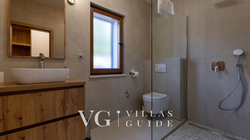 Villa Mikić Bathroom
