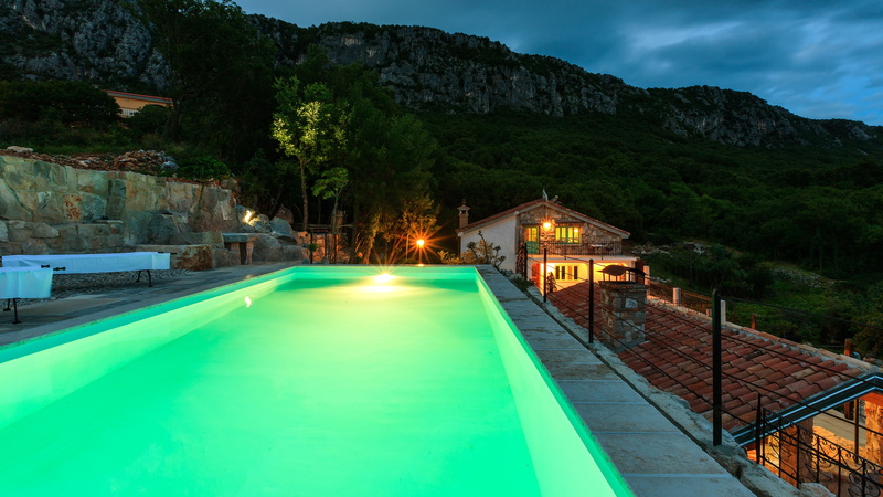 House sound of nature pool Crikvenica