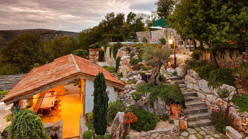House sound of nature pool Crikvenica