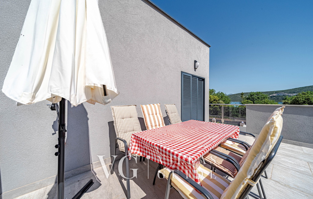 Villa Angela Dvorište i vanjski dio objekta