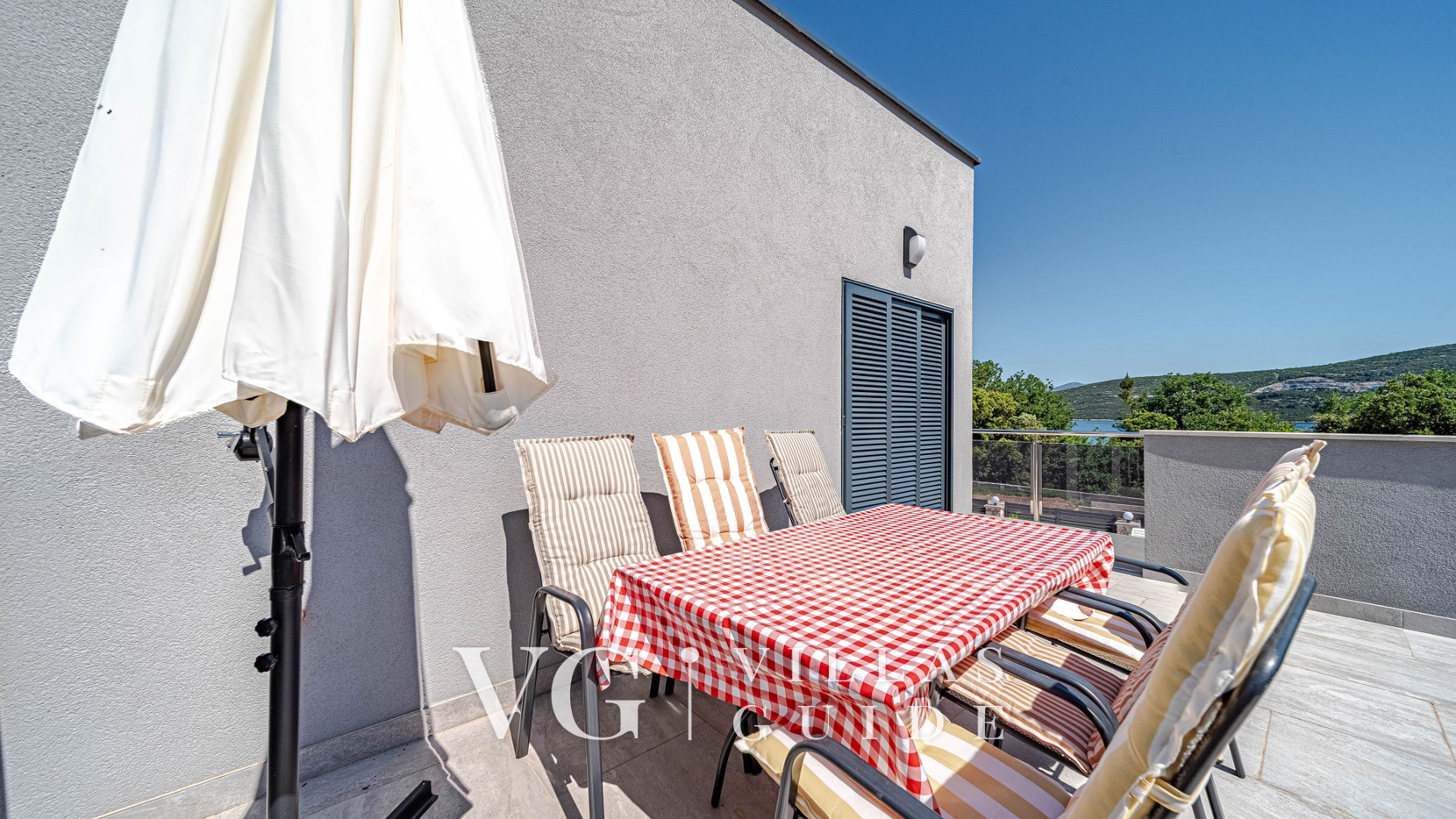 Villa Angela Garten und Außenbereich