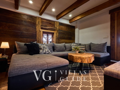 Holiday Home Trnovka Wohnzimmer