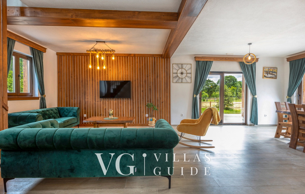 Villa D-Ika Living room