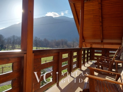 Villa D-Ika Additional content