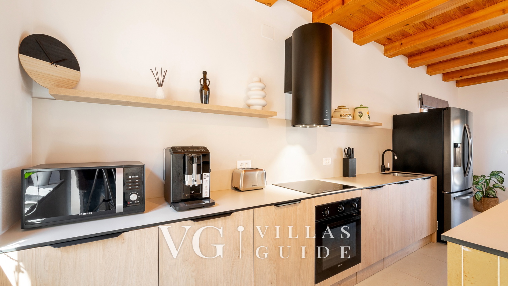 Villa Brig Kitchen