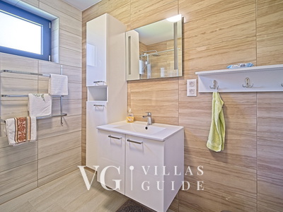 Holiday Home Lipa Bathroom