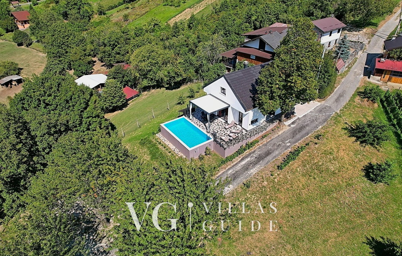 Holiday Home Lipa Garten und Außenbereich