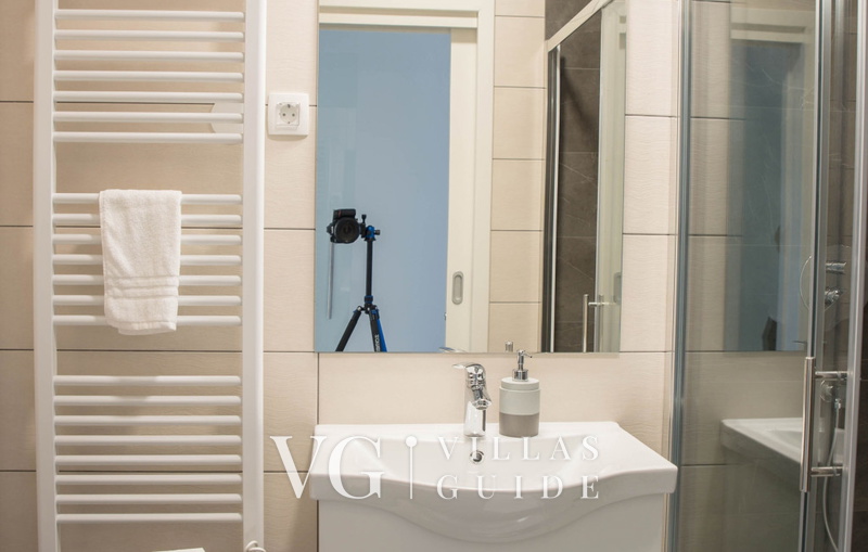 Villa Old Hills Bathroom