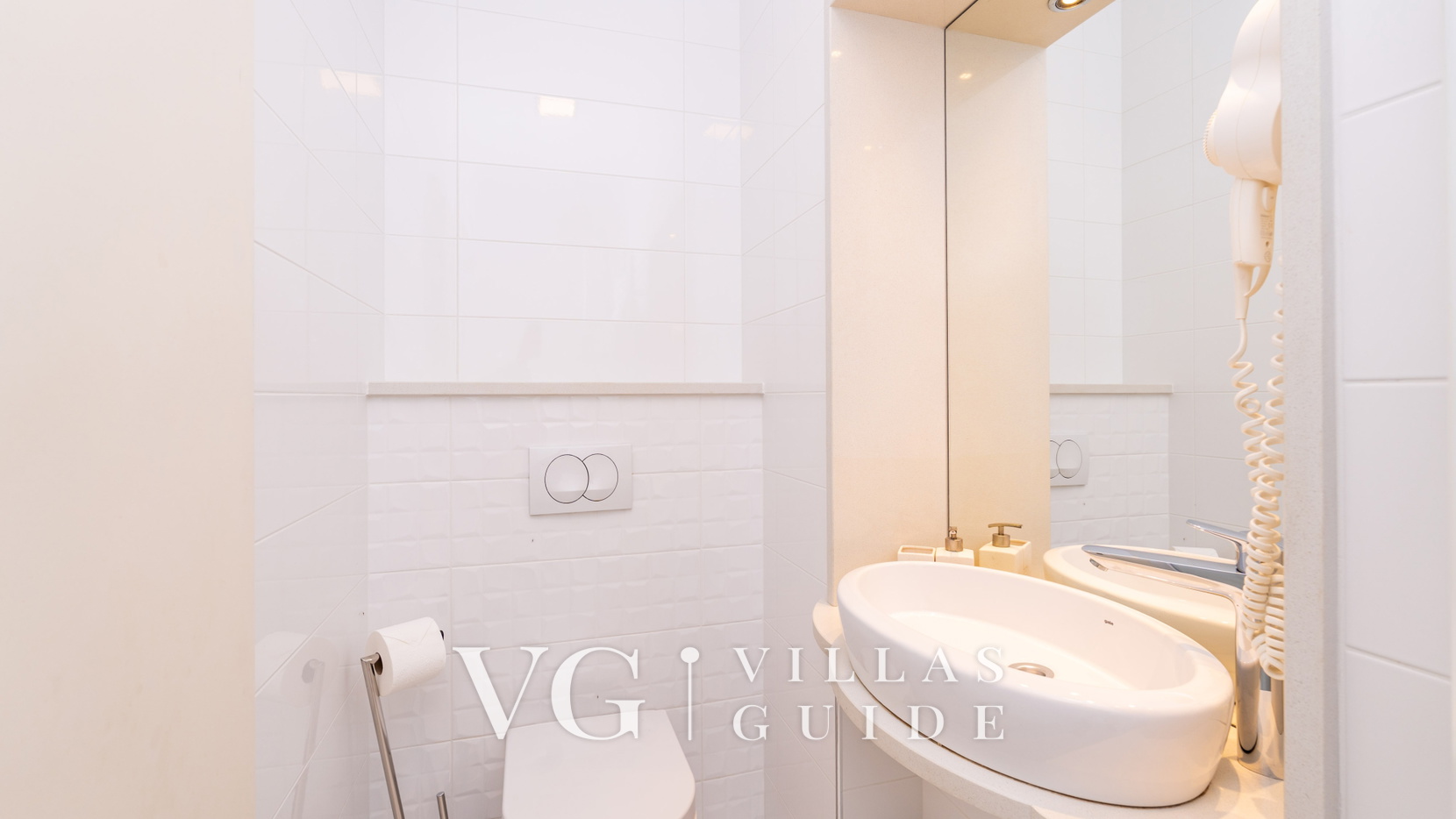 Villa None Kate Bathroom