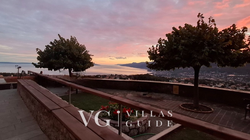 Villa Anita's place micro_location