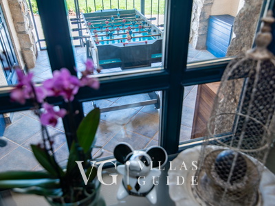 Cypress & Olive House Altro