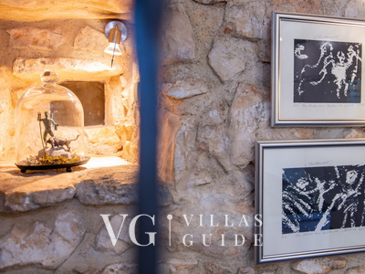 Cypress & Olive House Altro