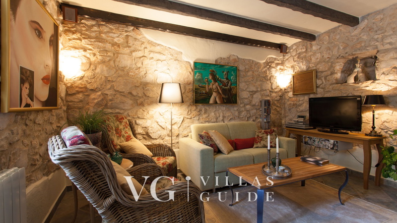 Cypress & Olive House Wohnzimmer