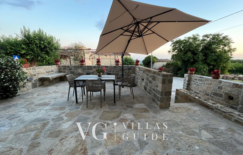 Apartment Groznjan I Garten und Außenbereich