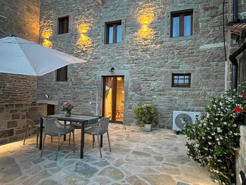 Apartment Groznjan I