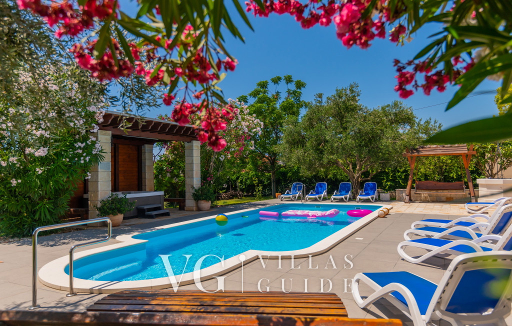 Villa Dominus - Split-Žrnovnica Piscina