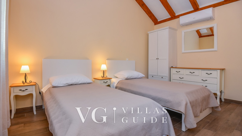 Villa Mint - Split-Žrnovnica Spavaća soba