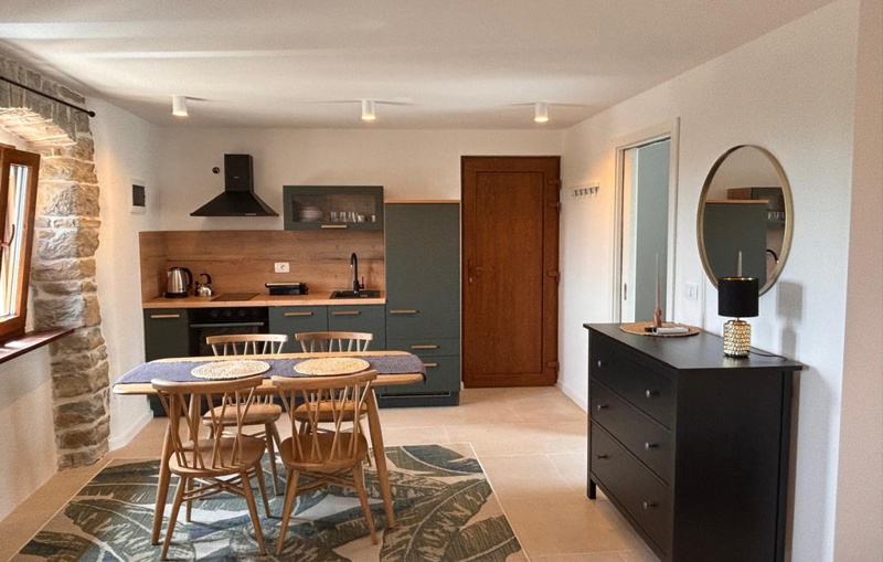 Apartment Groznjan II