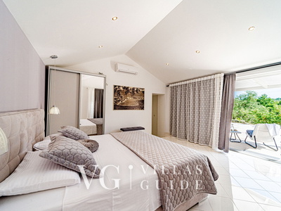 Villa Bradat Camera da letto