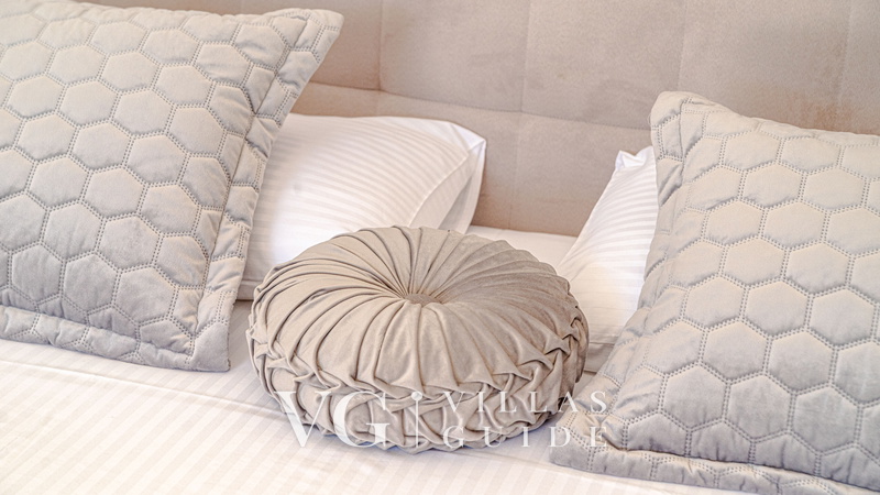 Villa Bradat Camera da letto