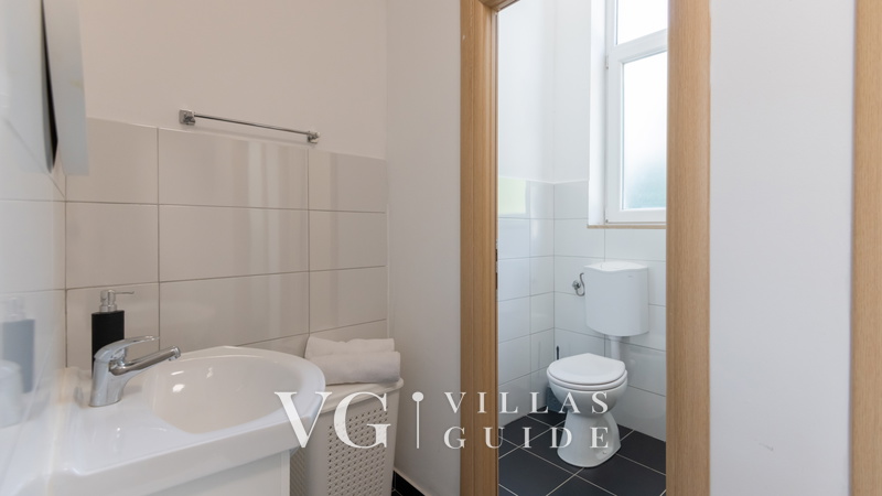 Villa Elena - Makarska-Kamenmost Toilette per gli ospiti