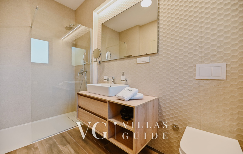 Villa Lu 1 Krk Badezimmer