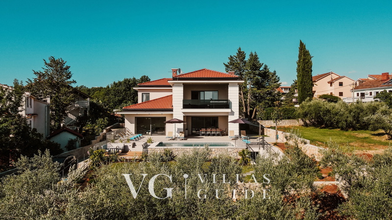 Villa Lu 1 Krk Garden and property exterior