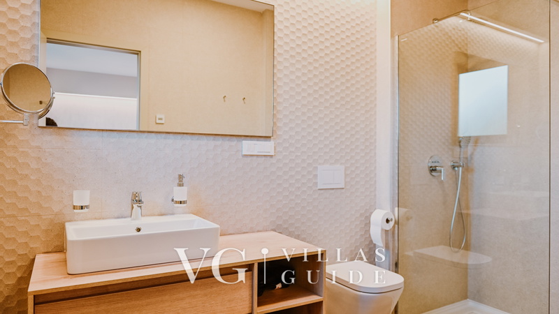 Villa Lu 1 Krk Bathroom