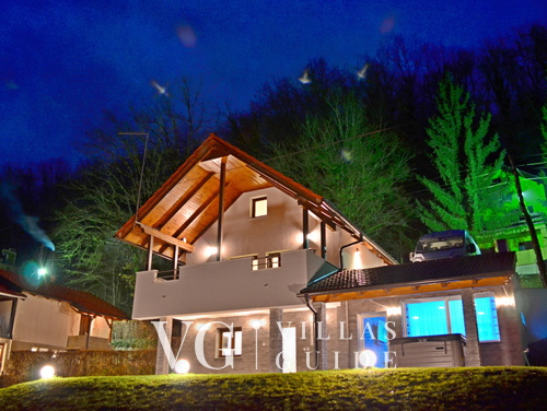 Holiday House Lucija