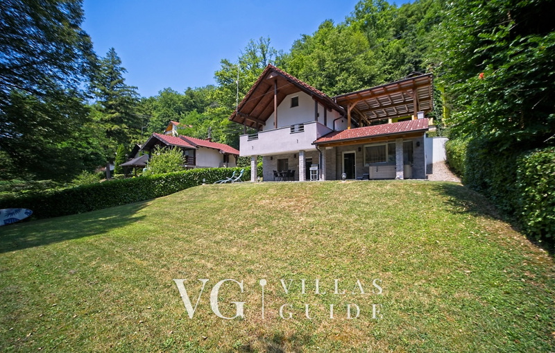 Holiday House Lucija Garten und Außenbereich