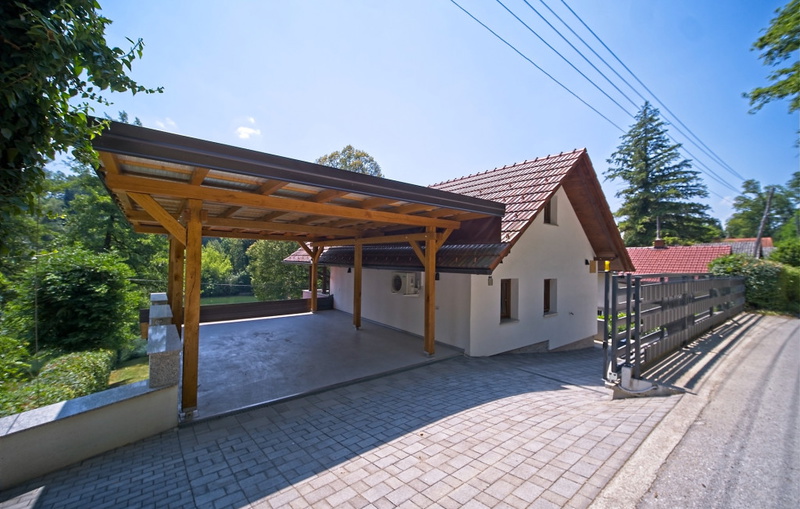 Holiday House Lucija