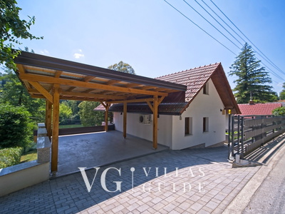 Holiday House Lucija