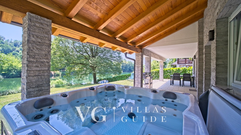 Holiday House Lucija