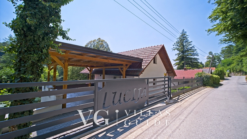 Holiday House Lucija Dvorište i vanjski dio objekta