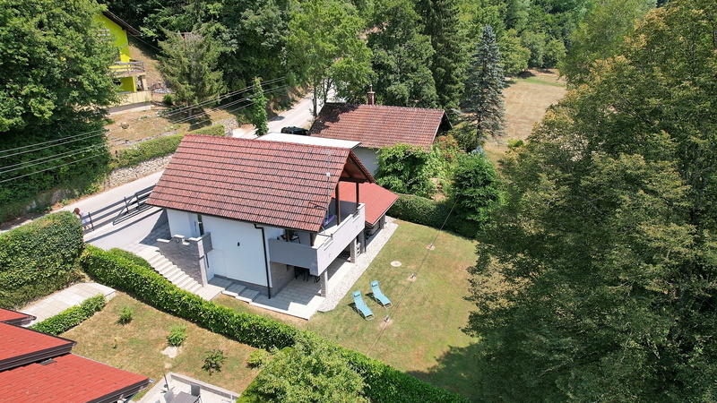 Holiday House Lucija