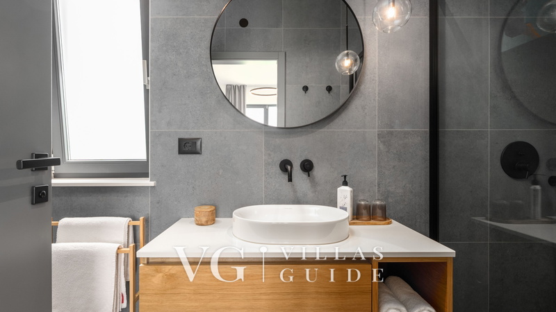 Villa Karbula Bathroom