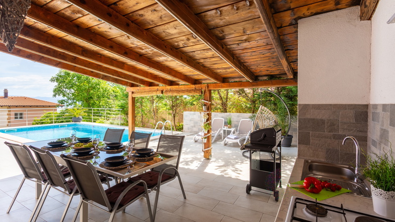 Villa Nino with pool - Lovran