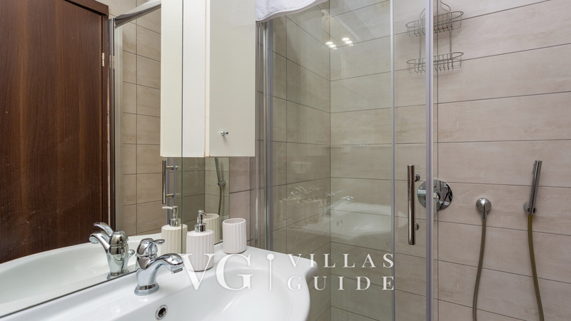 Villa Nino with pool - Lovran Bathroom