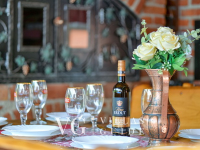 Villa Nina Additional content