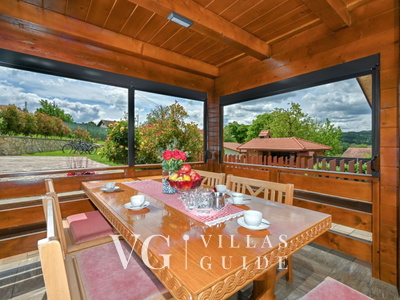 Villa Nina Additional content