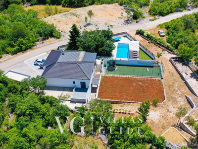 Villa Petar - Makarska-Zagvozd Dvorište i vanjski dio objekta