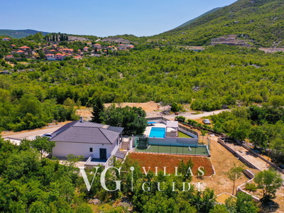 Villa Petar - Makarska-Zagvozd Dvorište i vanjski dio objekta