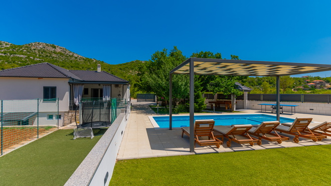 Ferienhaus Makarska - Zagvozd