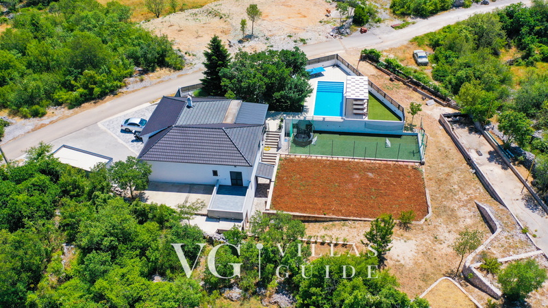 Villa Petar - Makarska-Zagvozd Garten und Außenbereich
