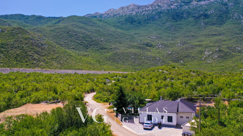 Villa Petar - Makarska-Zagvozd Garten und Außenbereich